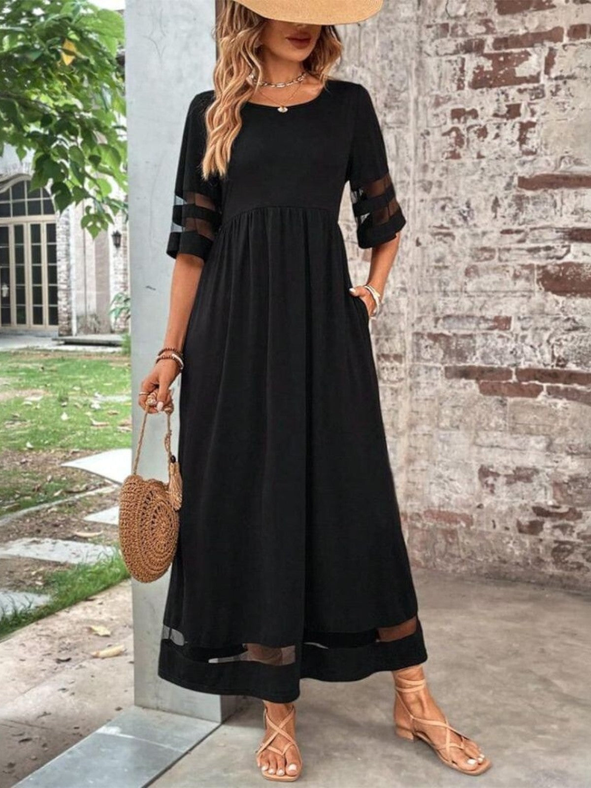 Esme Chic – Bauchschmeichelndes Kleid