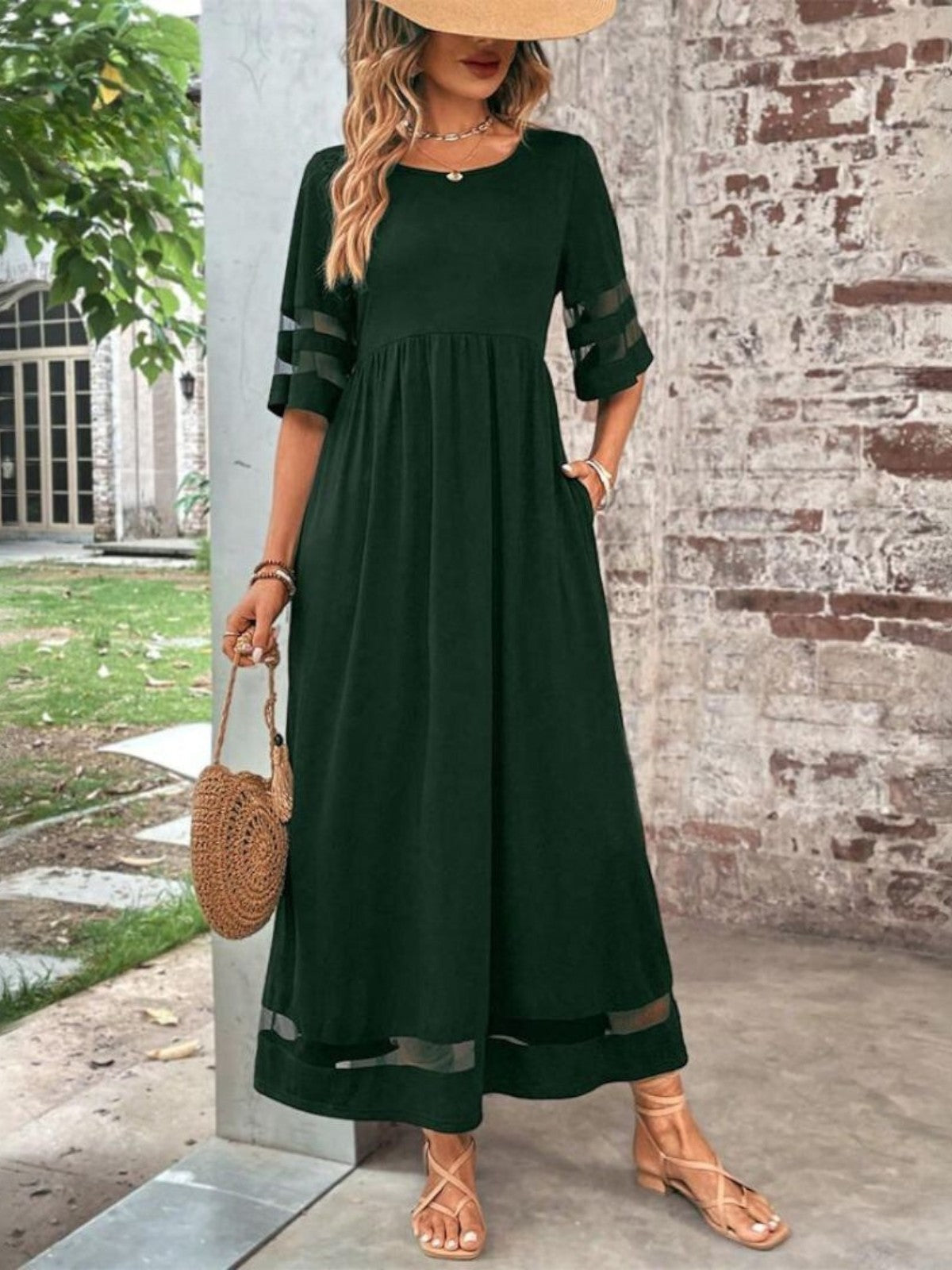 Esme Chic – Bauchschmeichelndes Kleid