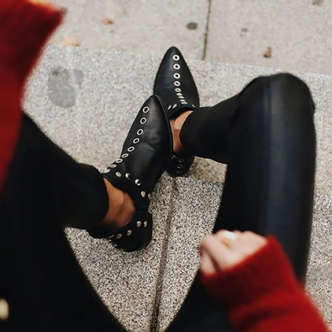 Damen Stiefeletten aus Wildleder/Leder – Boho Chic Style mit Nieten | Bequem und vielseitig