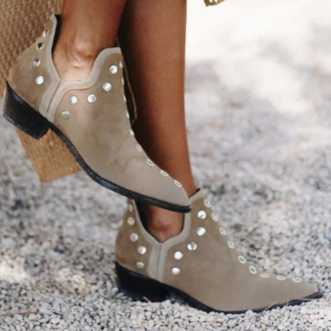 Damen Stiefeletten aus Wildleder/Leder – Boho Chic Style mit Nieten | Bequem und vielseitig