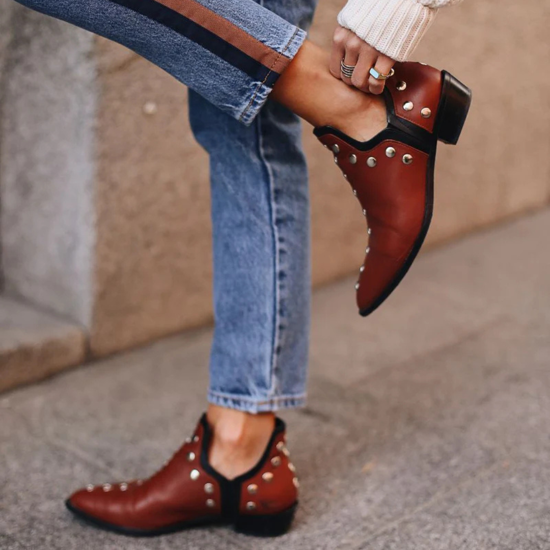 Damen Stiefeletten aus Wildleder/Leder – Boho Chic Style mit Nieten | Bequem und vielseitig