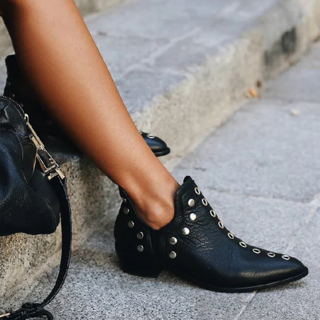 Damen Stiefeletten aus Wildleder/Leder – Boho Chic Style mit Nieten | Bequem und vielseitig
