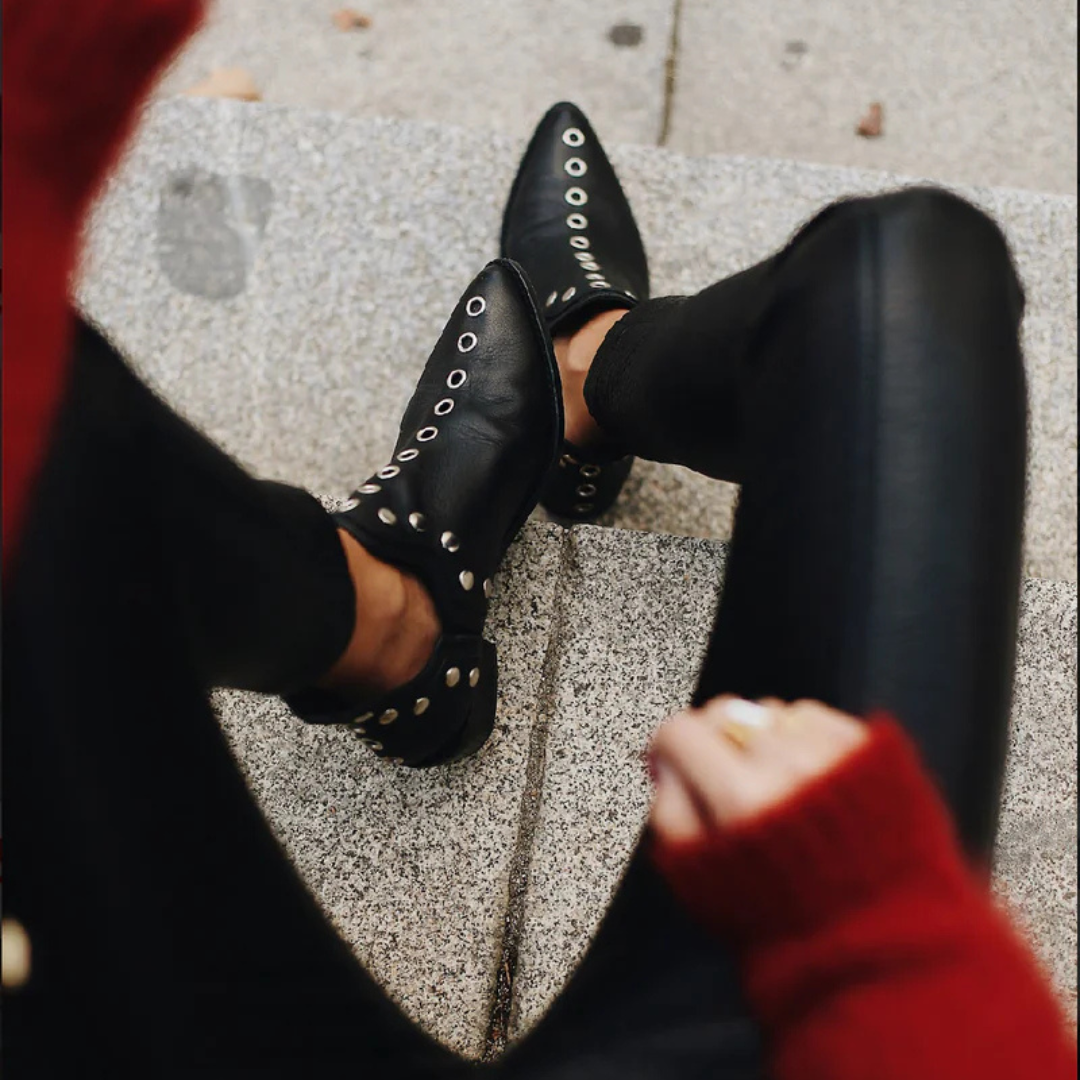 Damen Stiefeletten aus Wildleder/Leder – Boho Chic Style mit Nieten | Bequem und vielseitig