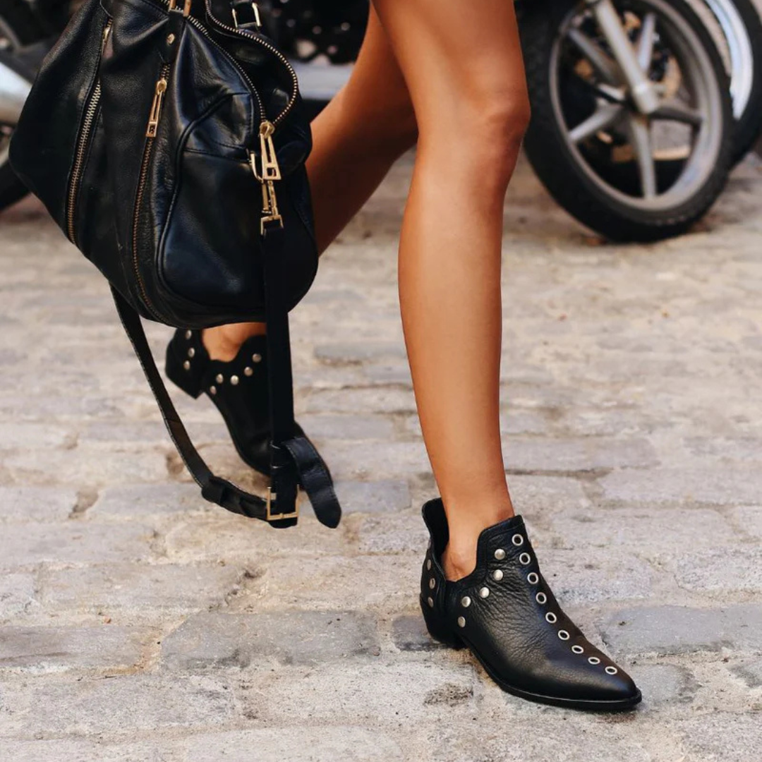 Damen Stiefeletten aus Wildleder/Leder – Boho Chic Style mit Nieten | Bequem und vielseitig