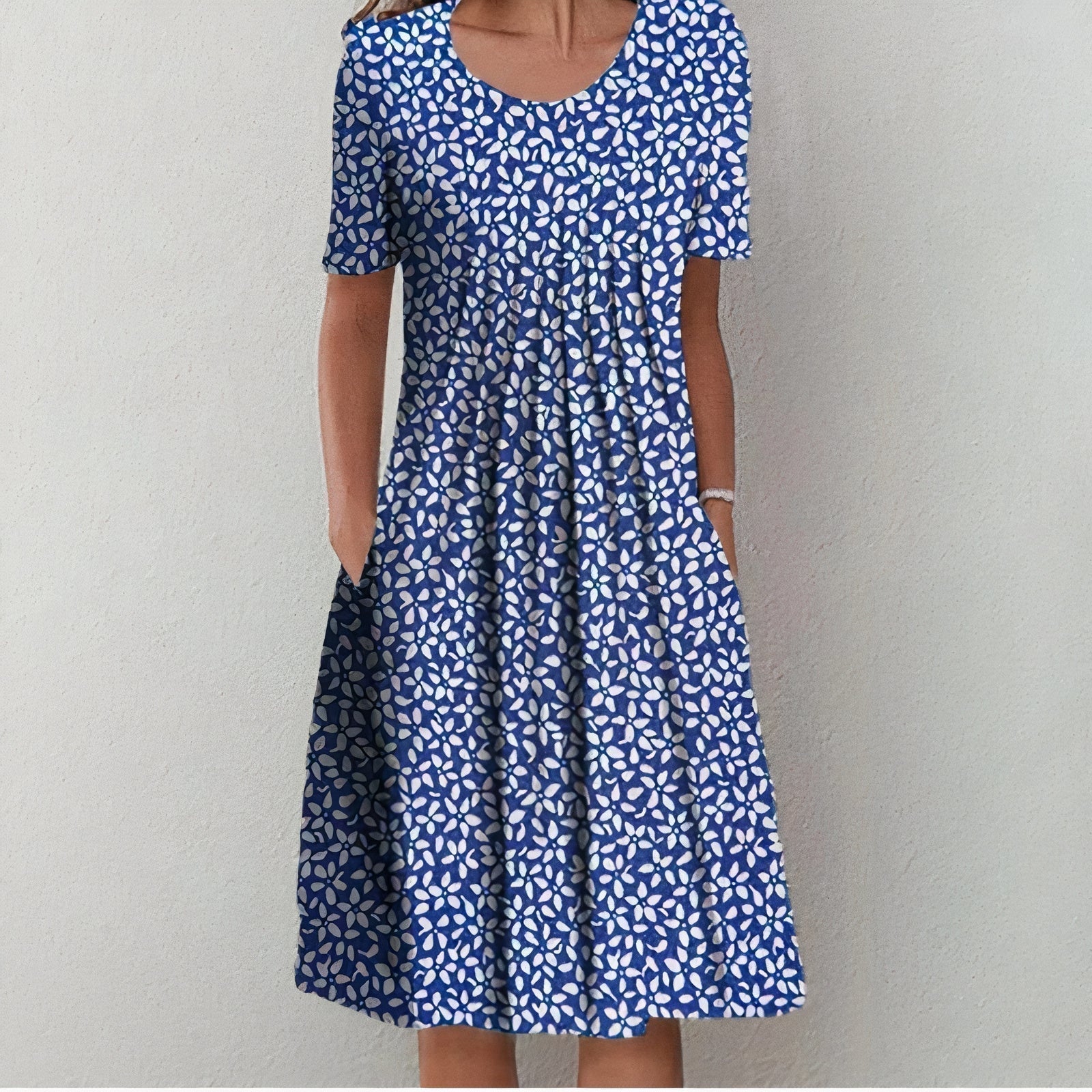 Sabine | Schmeichelndes Blumenkleid