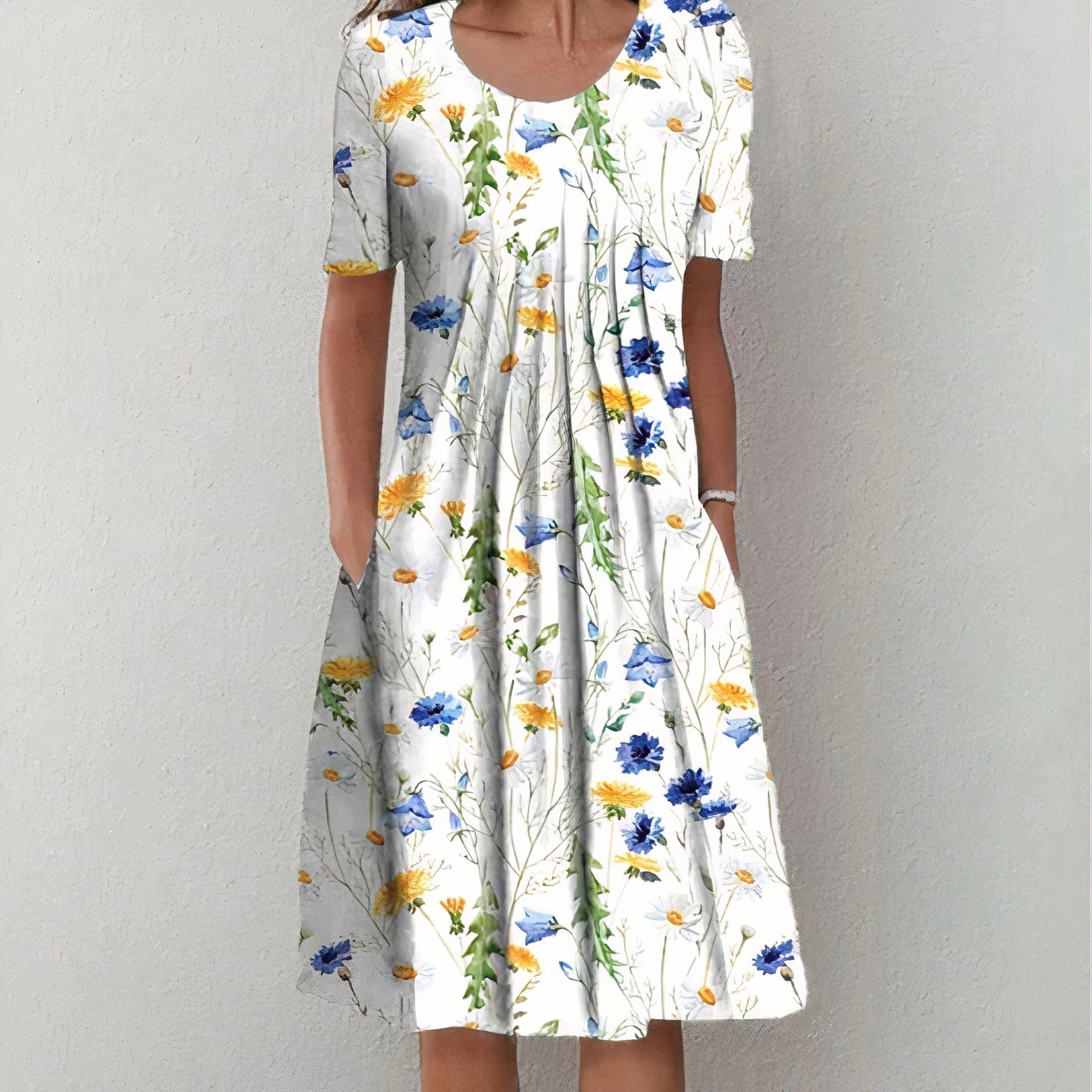 Sabine | Schmeichelndes Blumenkleid