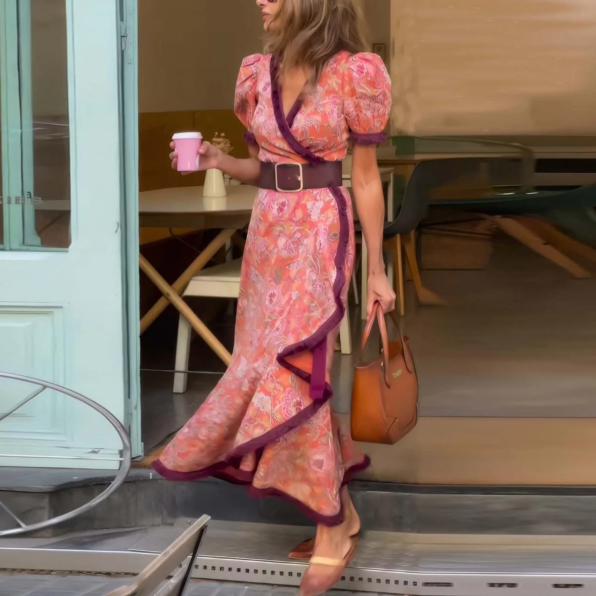 Elegantes rosafarbenes Maxikleid mit Korte Mouwen