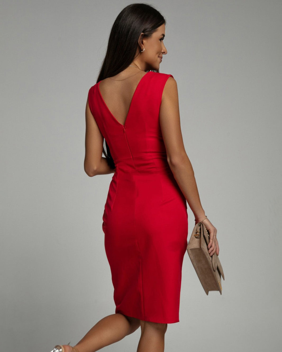 Florine | Tailliertes Kleid mit V-Ausschnitt und Schlitz
