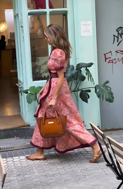 Elegantes rosafarbenes Maxikleid mit Korte Mouwen