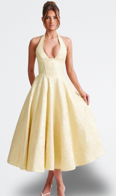 Amaranta Charmantes Satinkleid