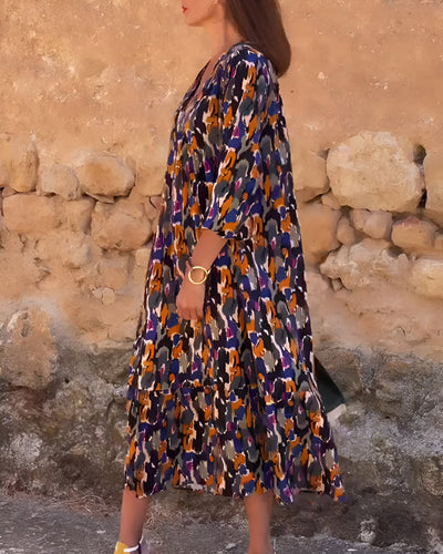 Nathalie | Kleid mit V-Ausschnitt im Retro-Look