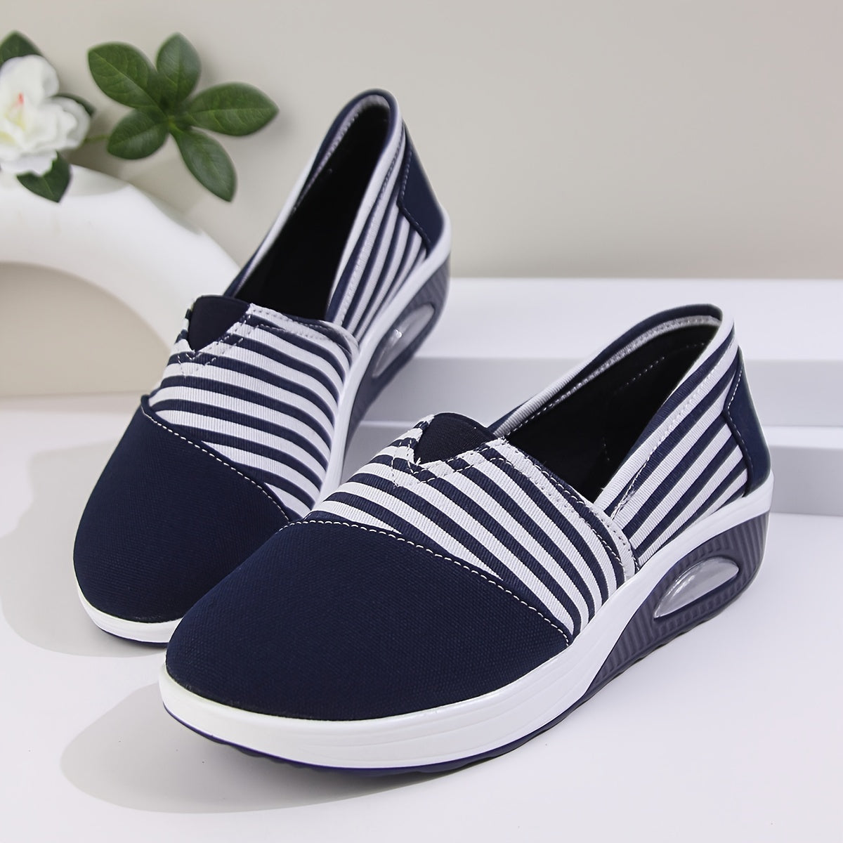 🔥 Tagesangebot 50 % Rabatt – Bequeme, gestreifte orthopädische Slip-On-Sneaker für Damen