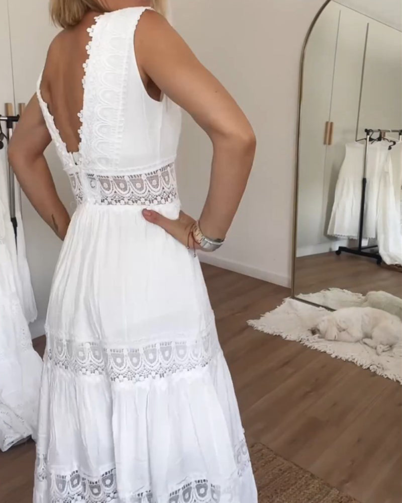 Kim | Kleid aus Spitze mit V-Ausschnitt (Fast ausverkauft)