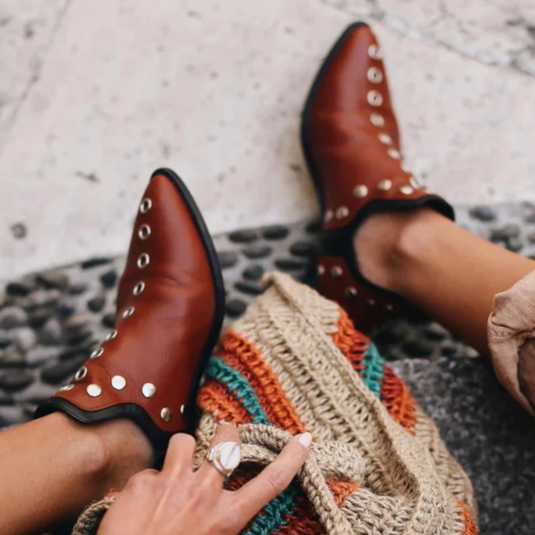 Damen Stiefeletten aus Wildleder/Leder – Boho Chic Style mit Nieten | Bequem und vielseitig
