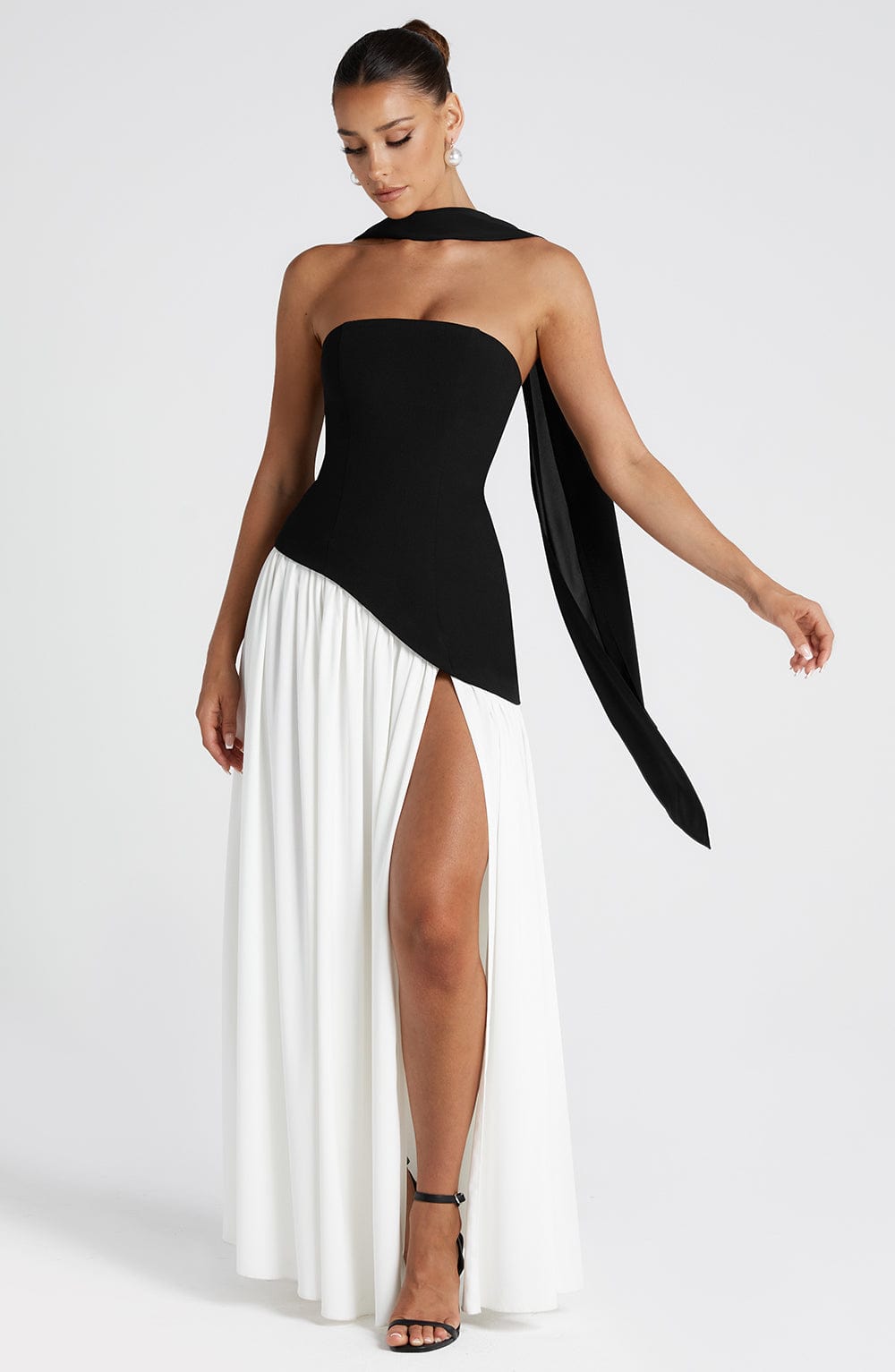 Maliyah - Langes Kleid