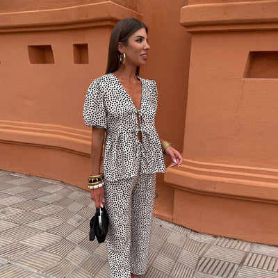 Lisa - Lässiges und elegantes Ensemble